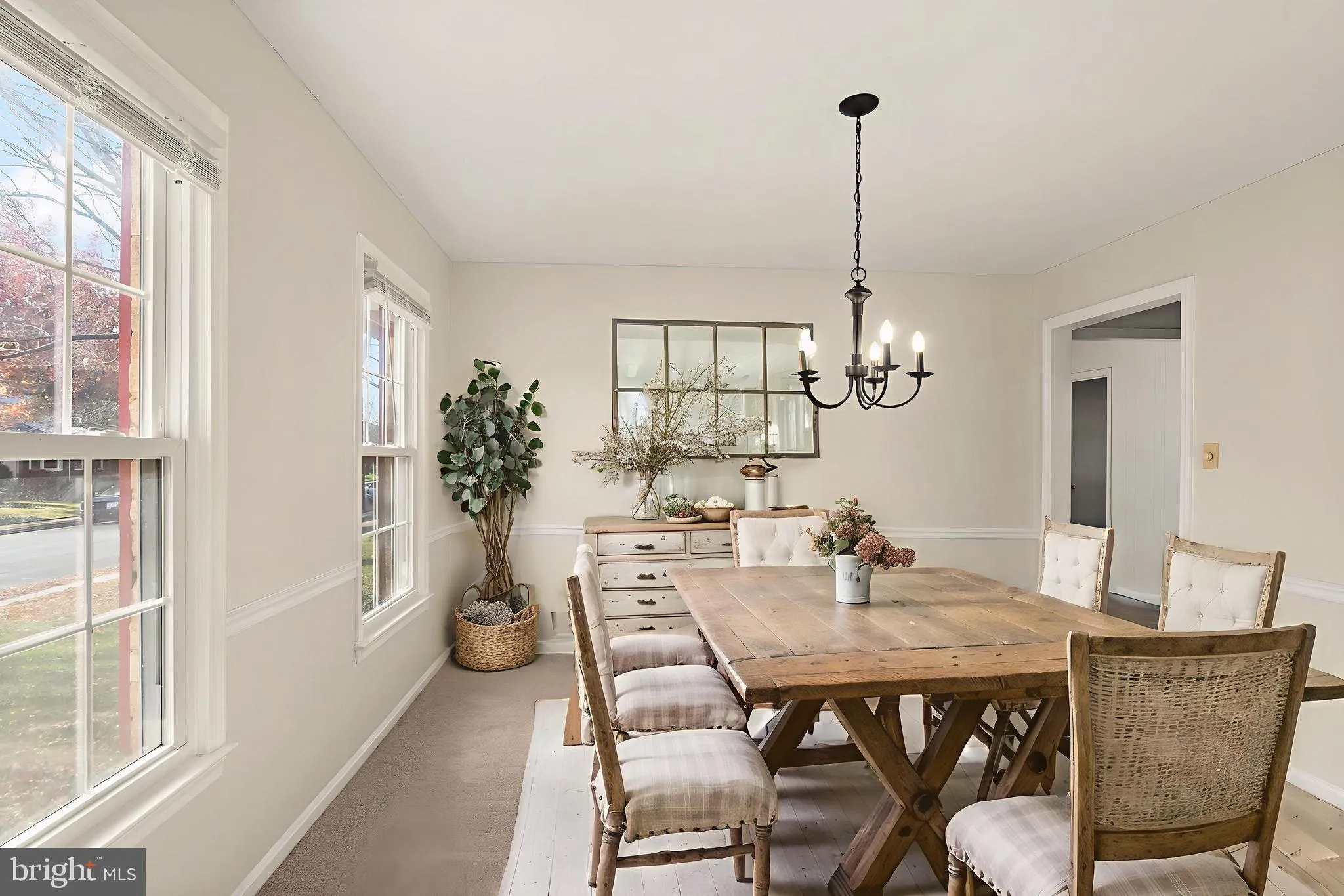 Chantilly, Virginia 20151, United States, 4 Bedrooms Bedrooms, ,4 BathroomsBathrooms,Residential,Coming Soon,237886