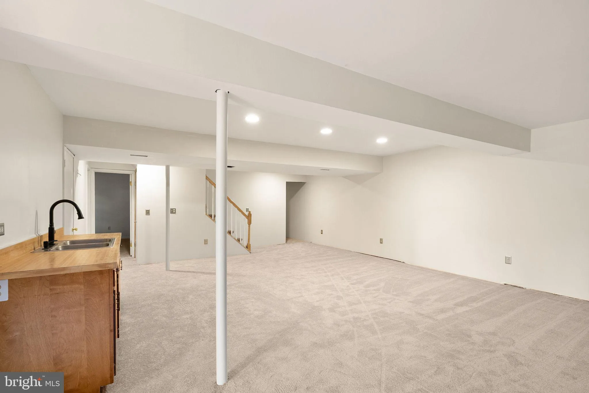 Chantilly, Virginia 20151, United States, 4 Bedrooms Bedrooms, ,4 BathroomsBathrooms,Residential,Coming Soon,237886