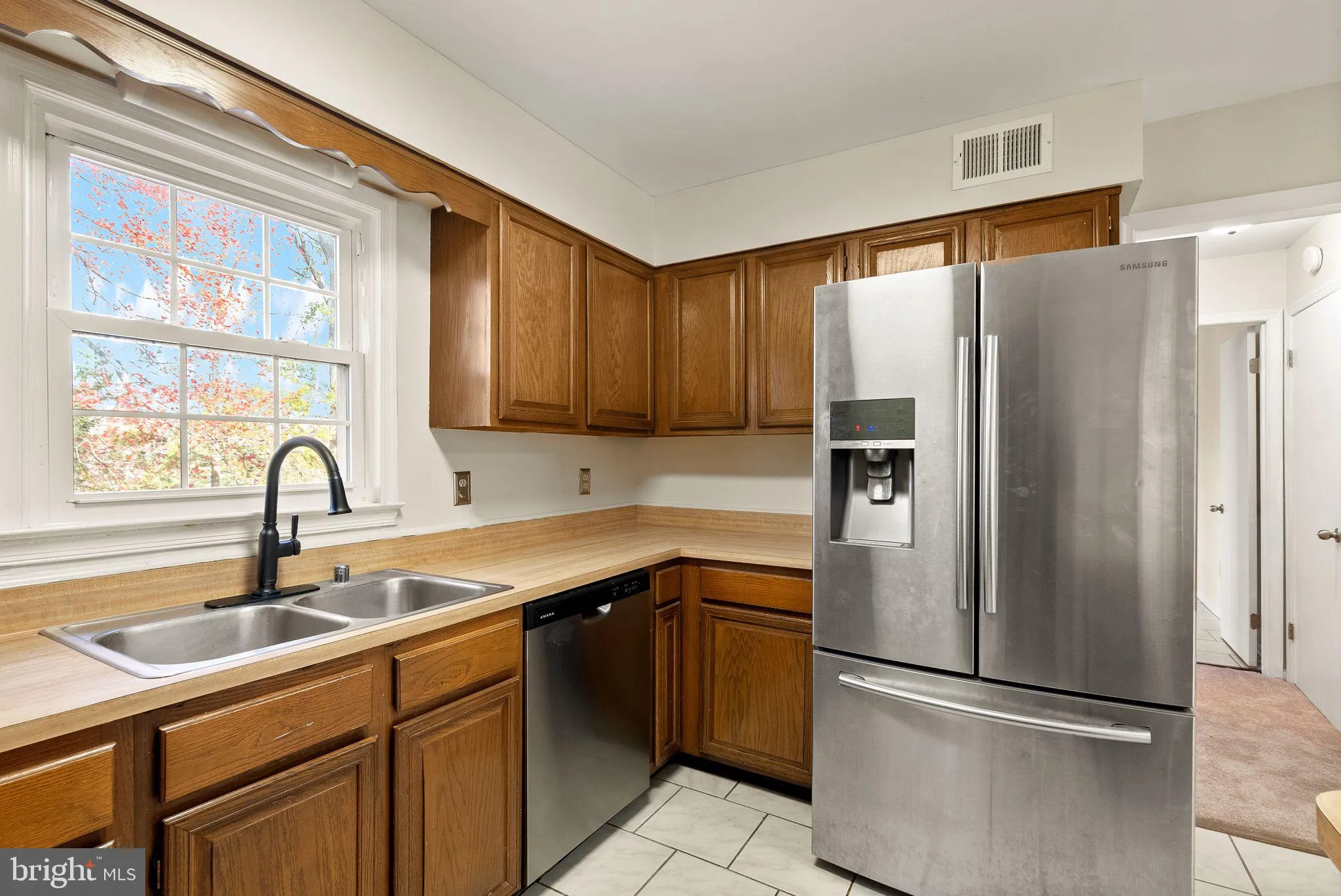 Chantilly, Virginia 20151, United States, 4 Bedrooms Bedrooms, ,4 BathroomsBathrooms,Residential,Coming Soon,237886