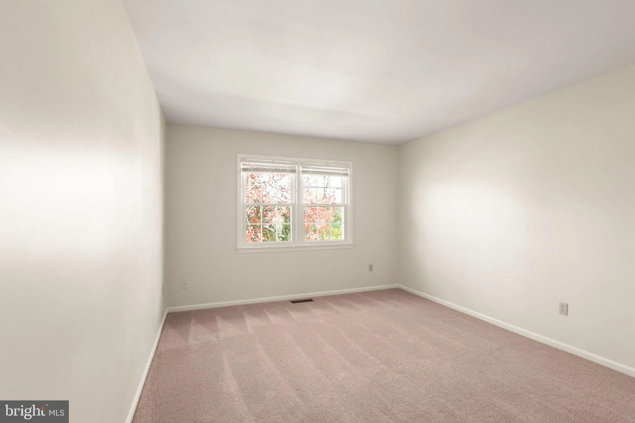 Chantilly, Virginia 20151, United States, 4 Bedrooms Bedrooms, ,4 BathroomsBathrooms,Residential,Coming Soon,237886