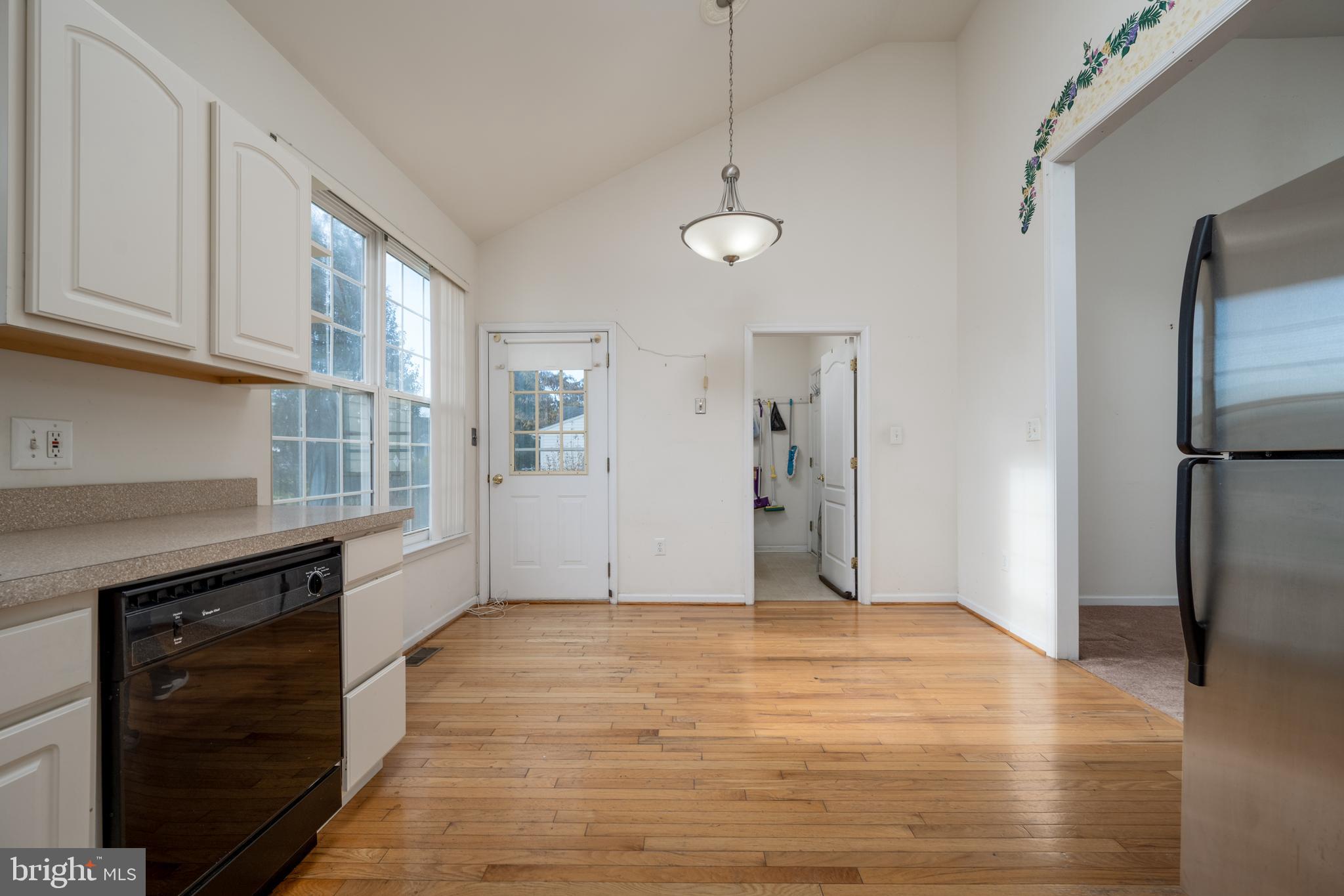 MEADOWS AT SHAWNEE - Residential