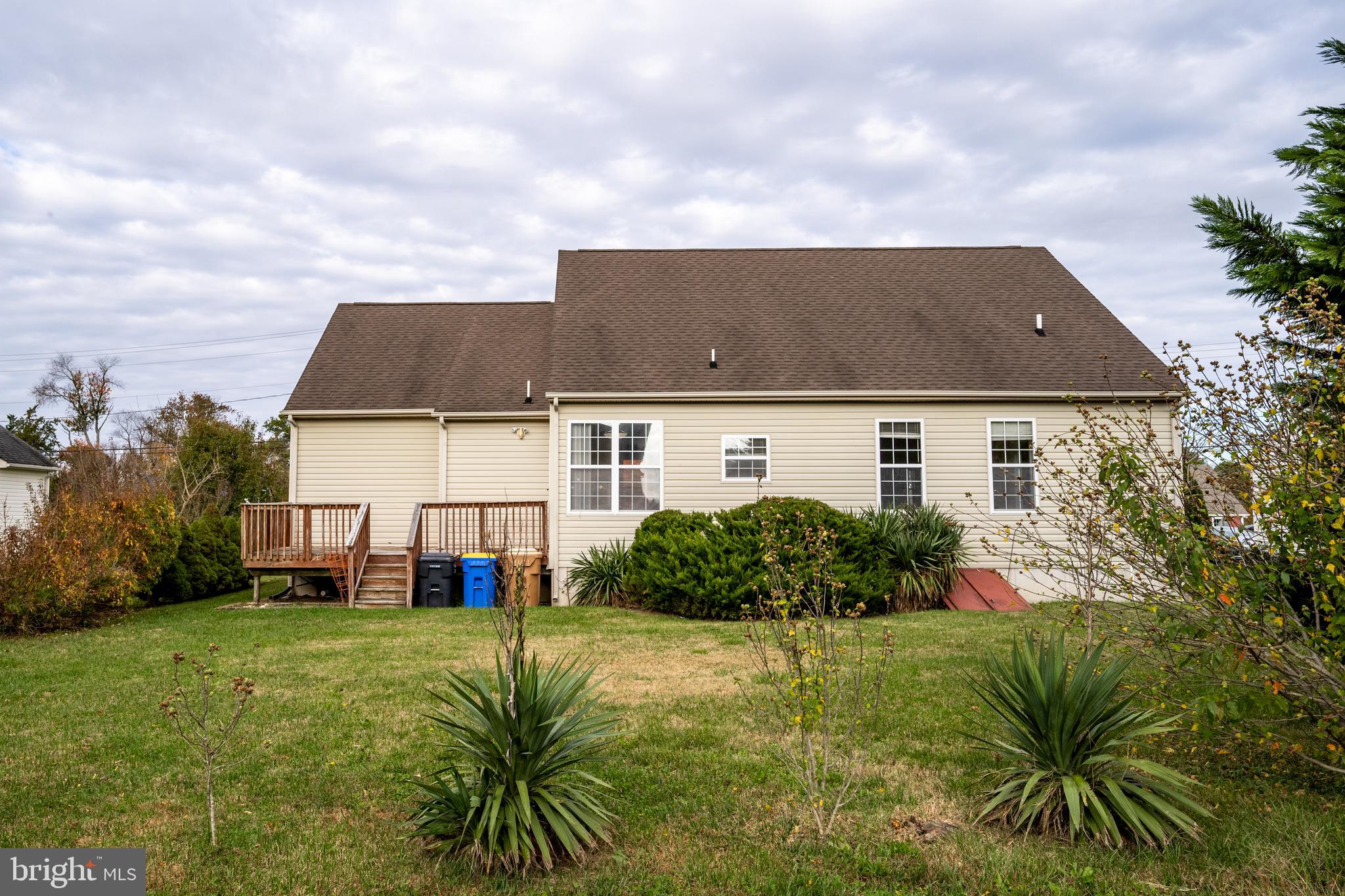 MEADOWS AT SHAWNEE - Residential