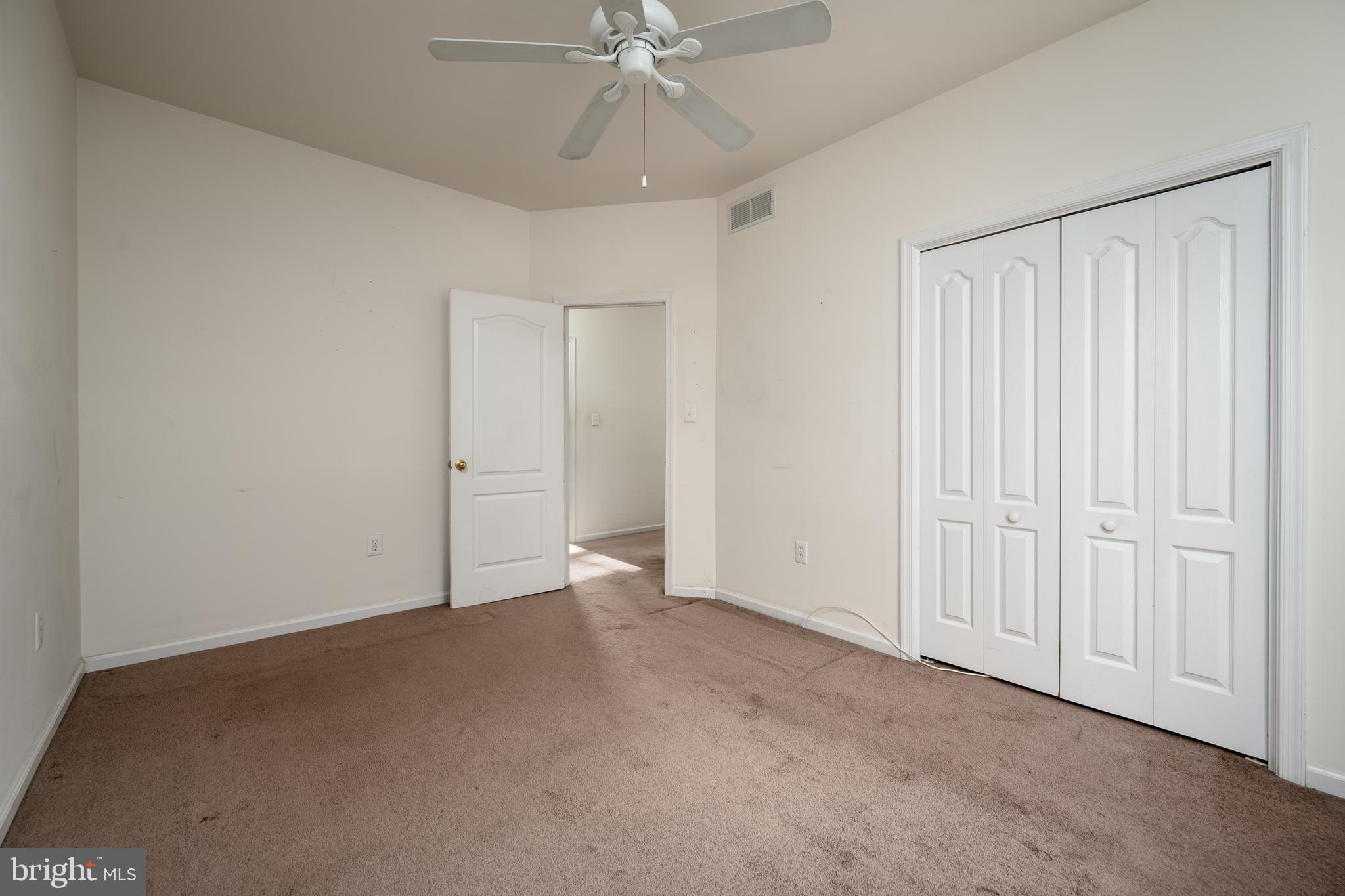 MEADOWS AT SHAWNEE - Residential