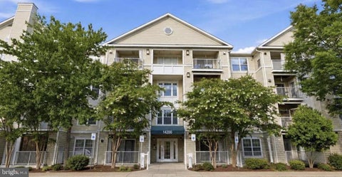 Condo For Sale - 14200 Farnsworth Lane #302<br/> UPPER MARLBORO, MD 20772