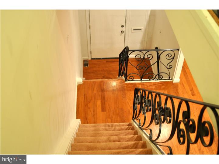 YORKTOWN - Residential