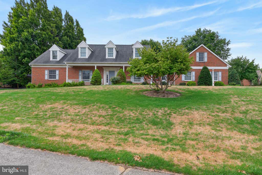 Photo of 2120 Quail Drive, LANCASTER, PA 17601 (MLS # PALA2092882)