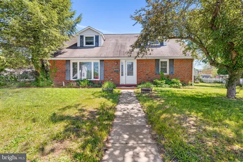 318 Washington Street, Pennsburg, PA 18073 - MLS#: PAMC2183970