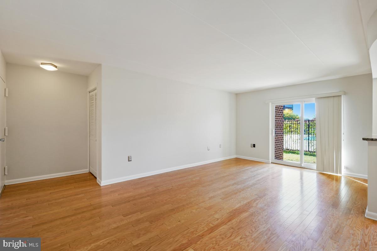 FORT ELLSWORTH - Residential