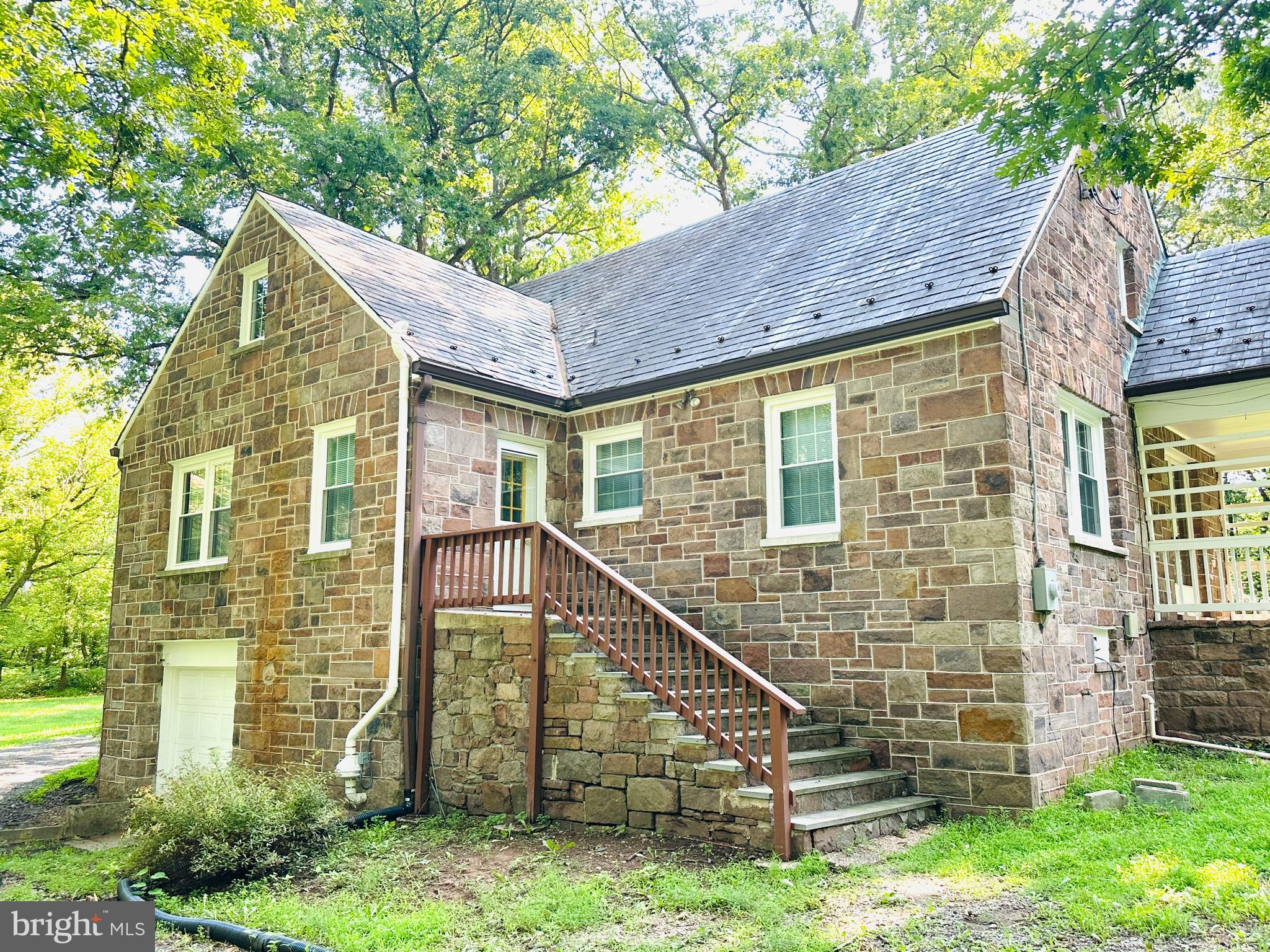 21120 MARTINSBURG ROAD