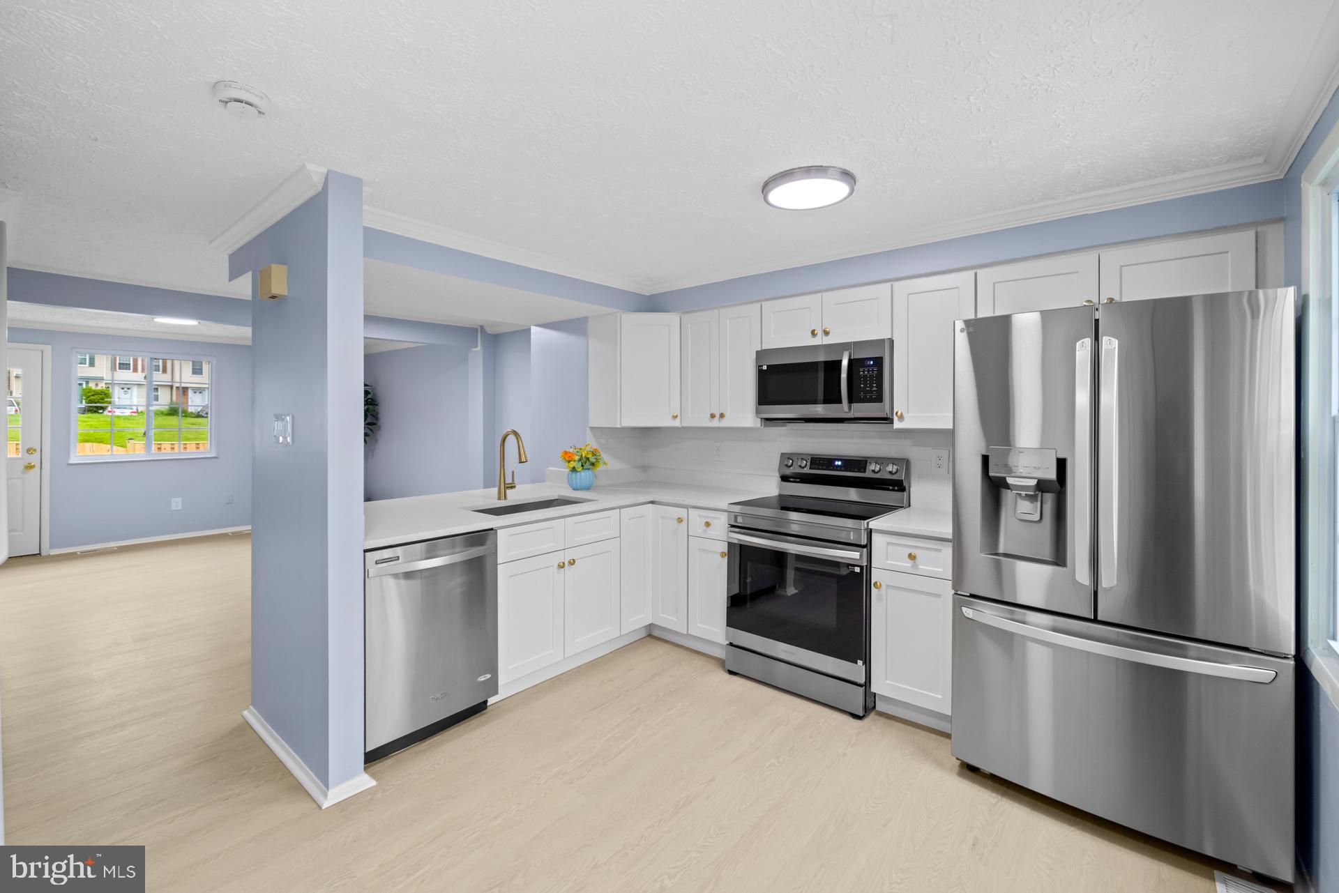8318 BROOKVALE COURT