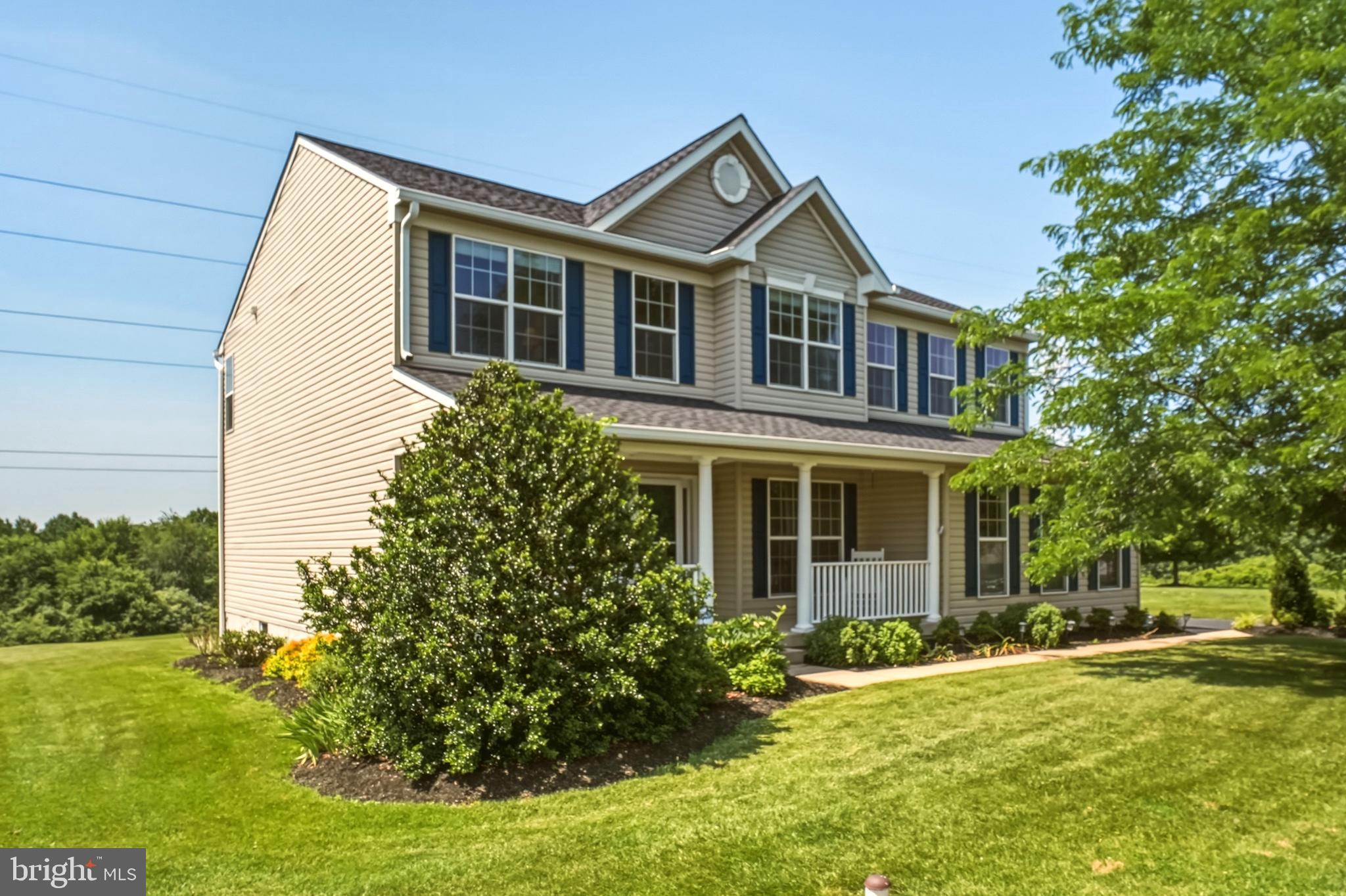 123 RIVERSIDE LANE