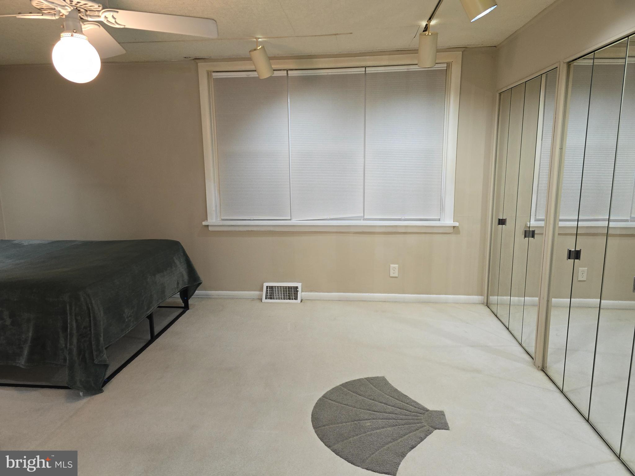 RHAWNHURST - Residential