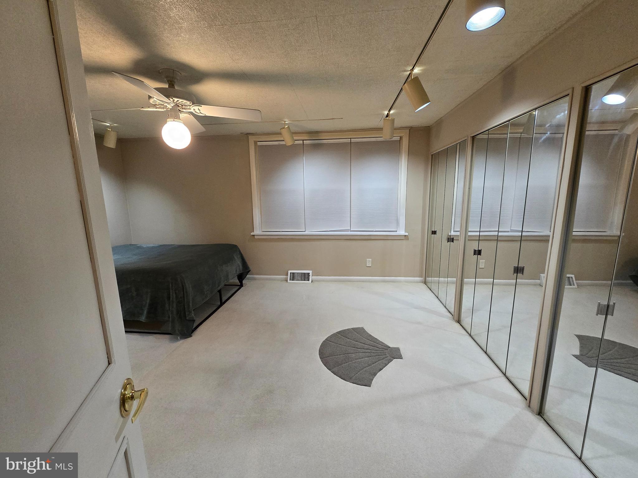 RHAWNHURST - Residential