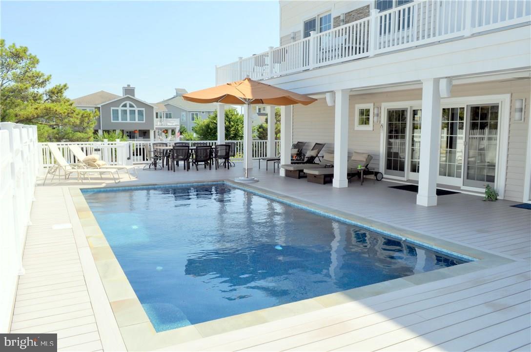 INDIAN BEACH - Residential