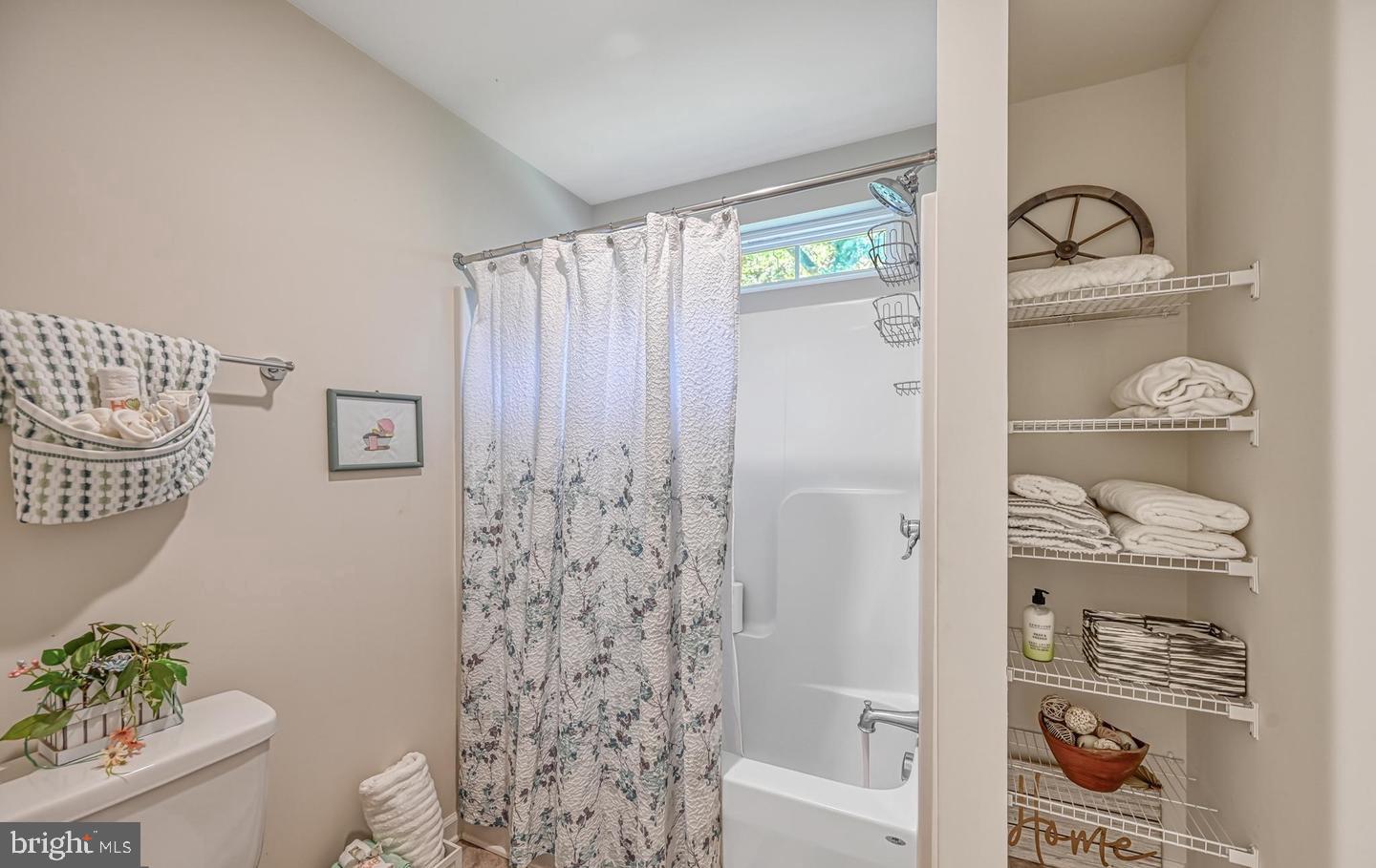 MORGAN II - Residential