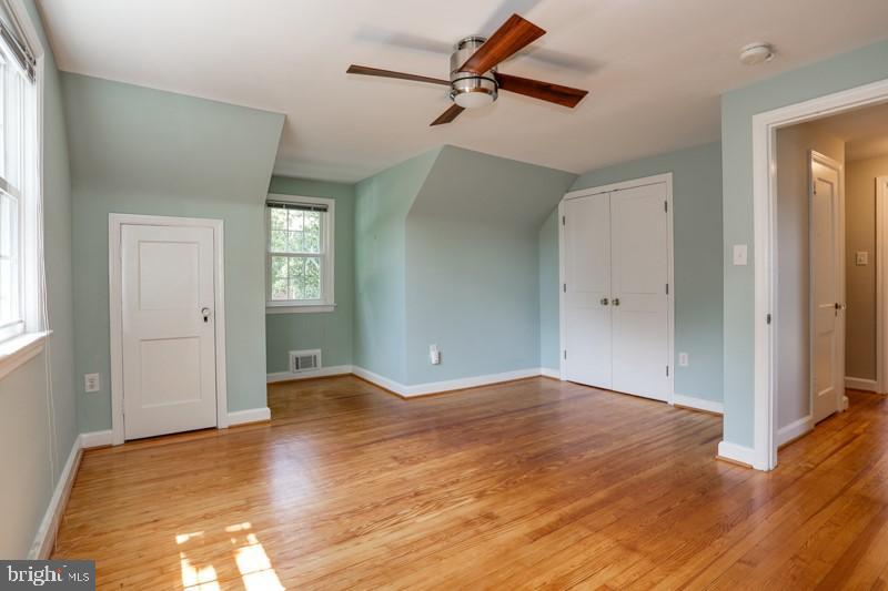 BRANDON VILLAGE - Residential Lease