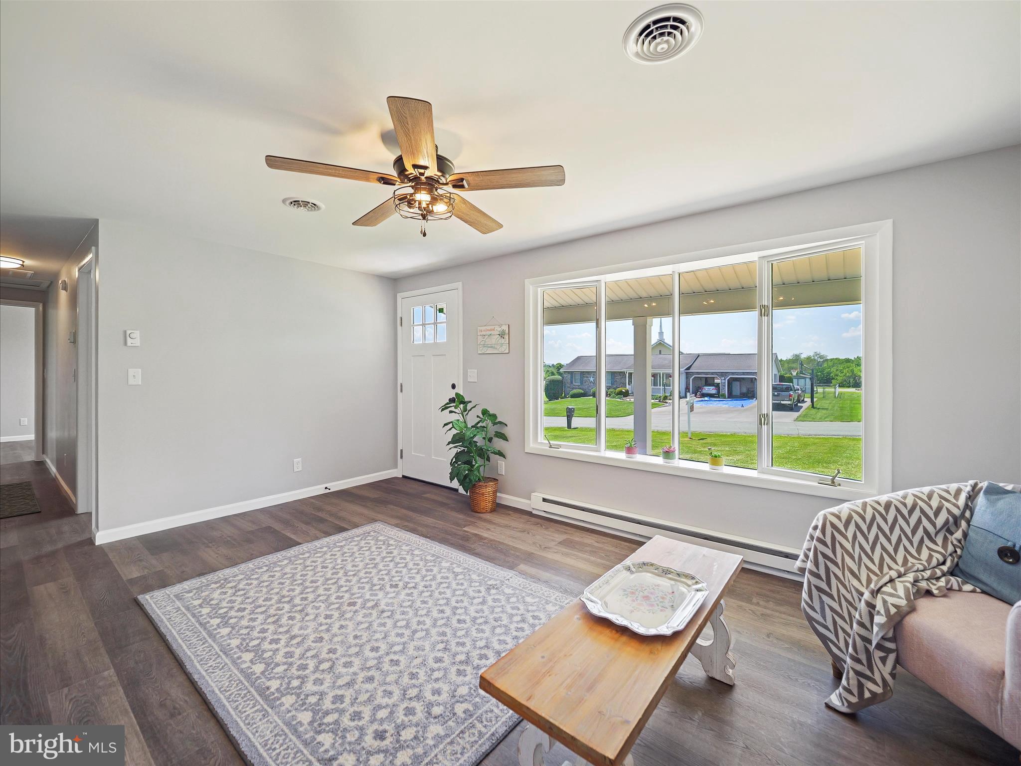 13756 DONOVAN DR