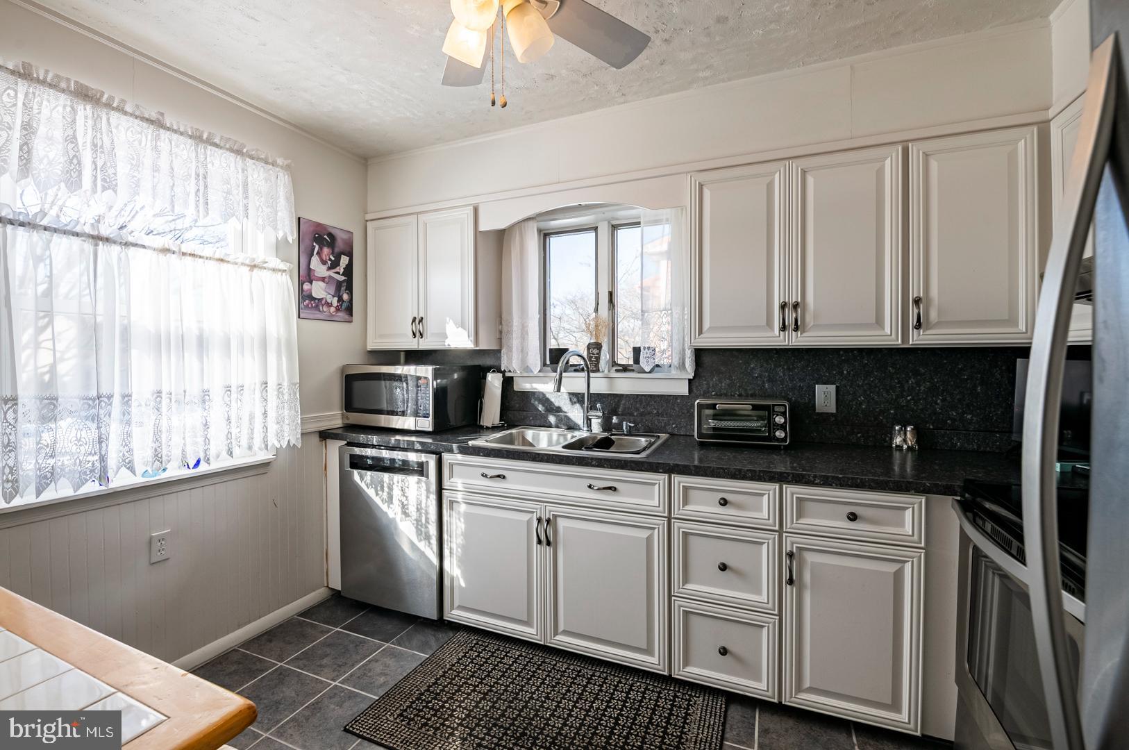 ALLENTOWN - Residential