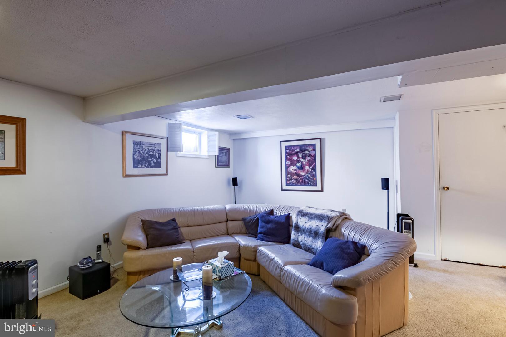 ALLENTOWN - Residential