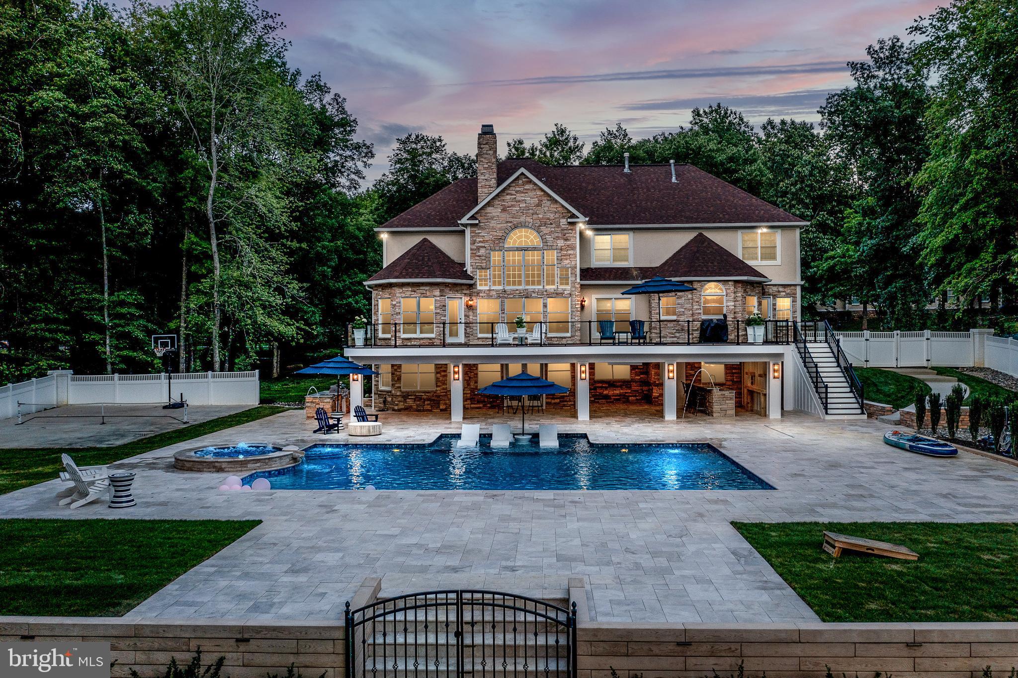 FAWN LAKE - Residential