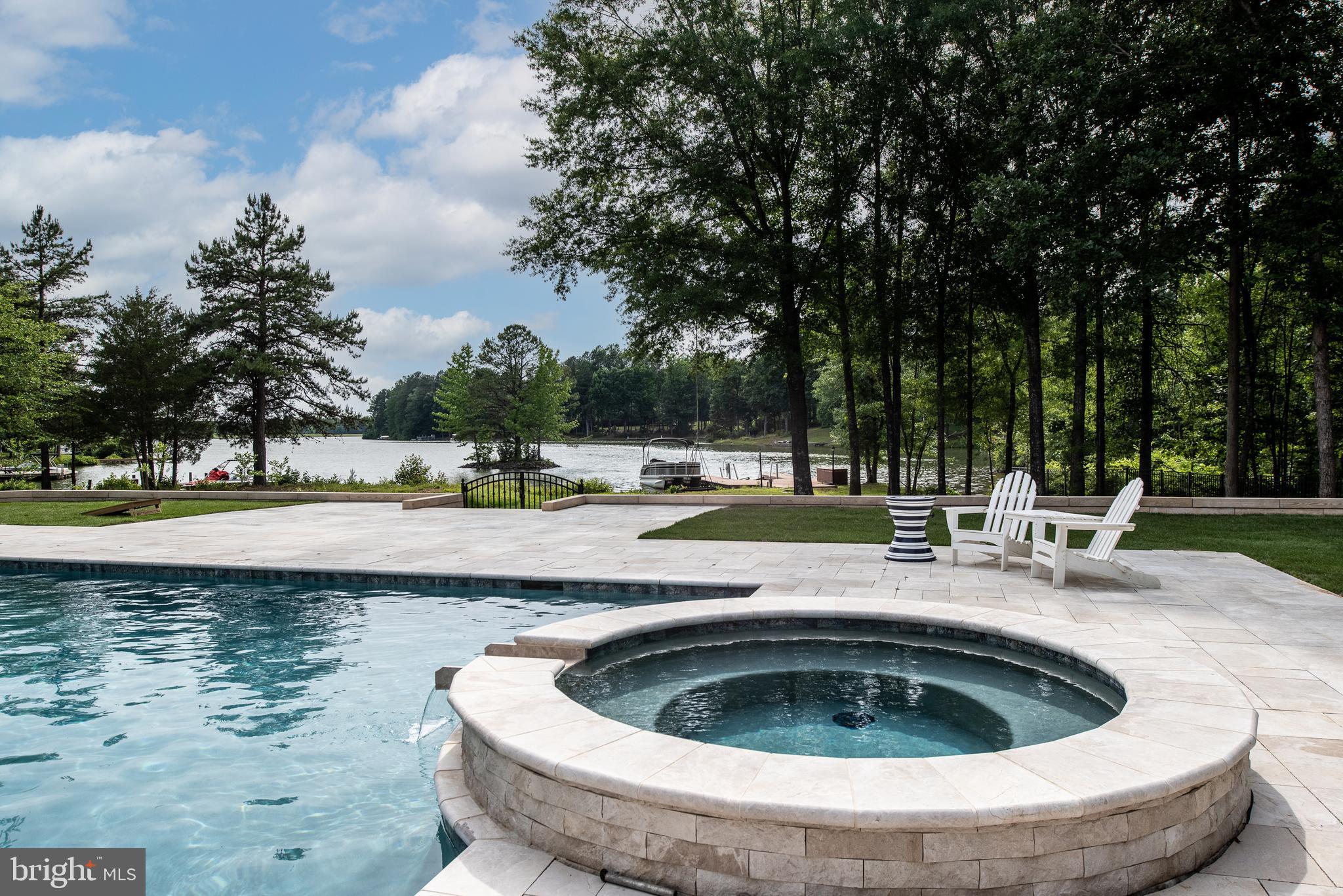 FAWN LAKE - Residential