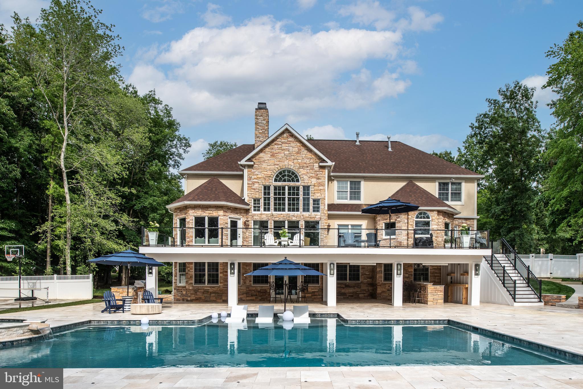 FAWN LAKE - Residential