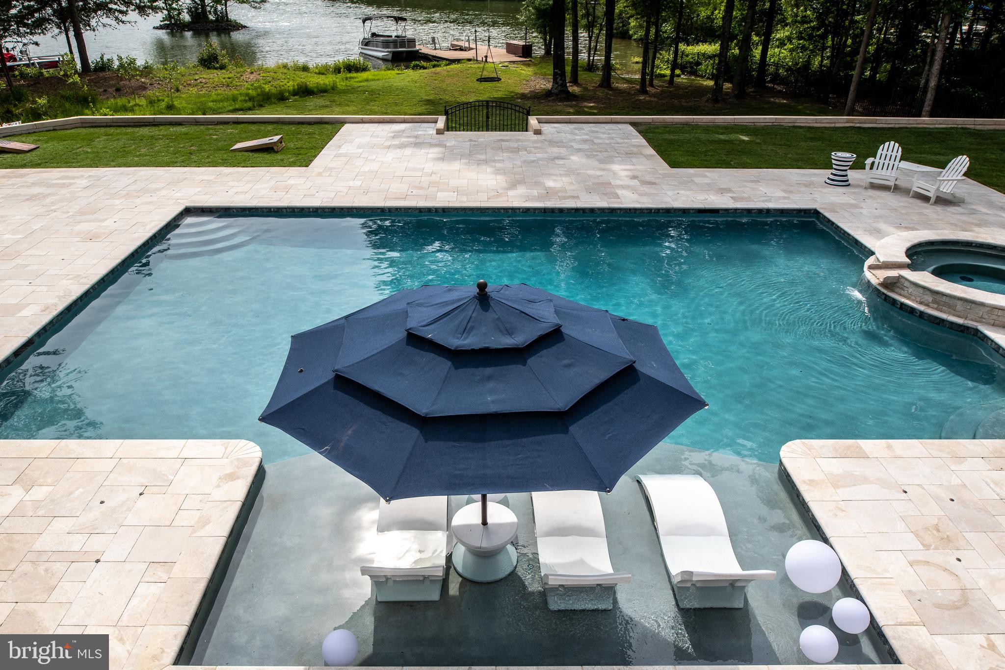 FAWN LAKE - Residential