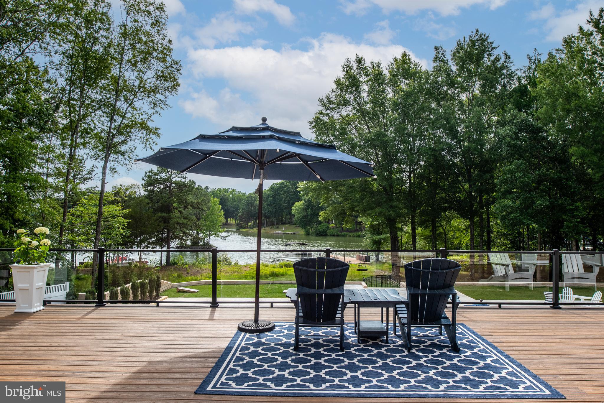 FAWN LAKE - Residential