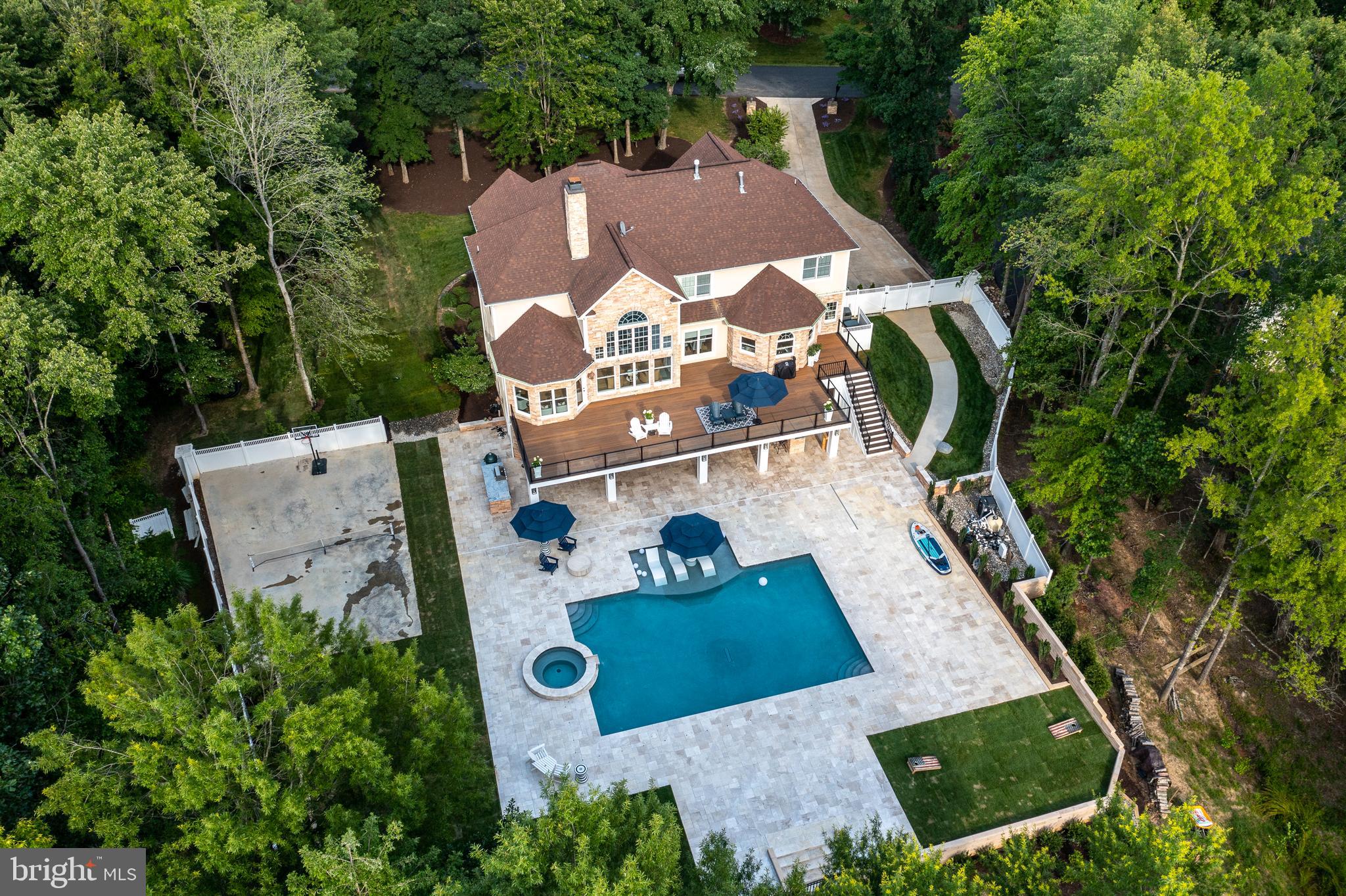 FAWN LAKE - Residential