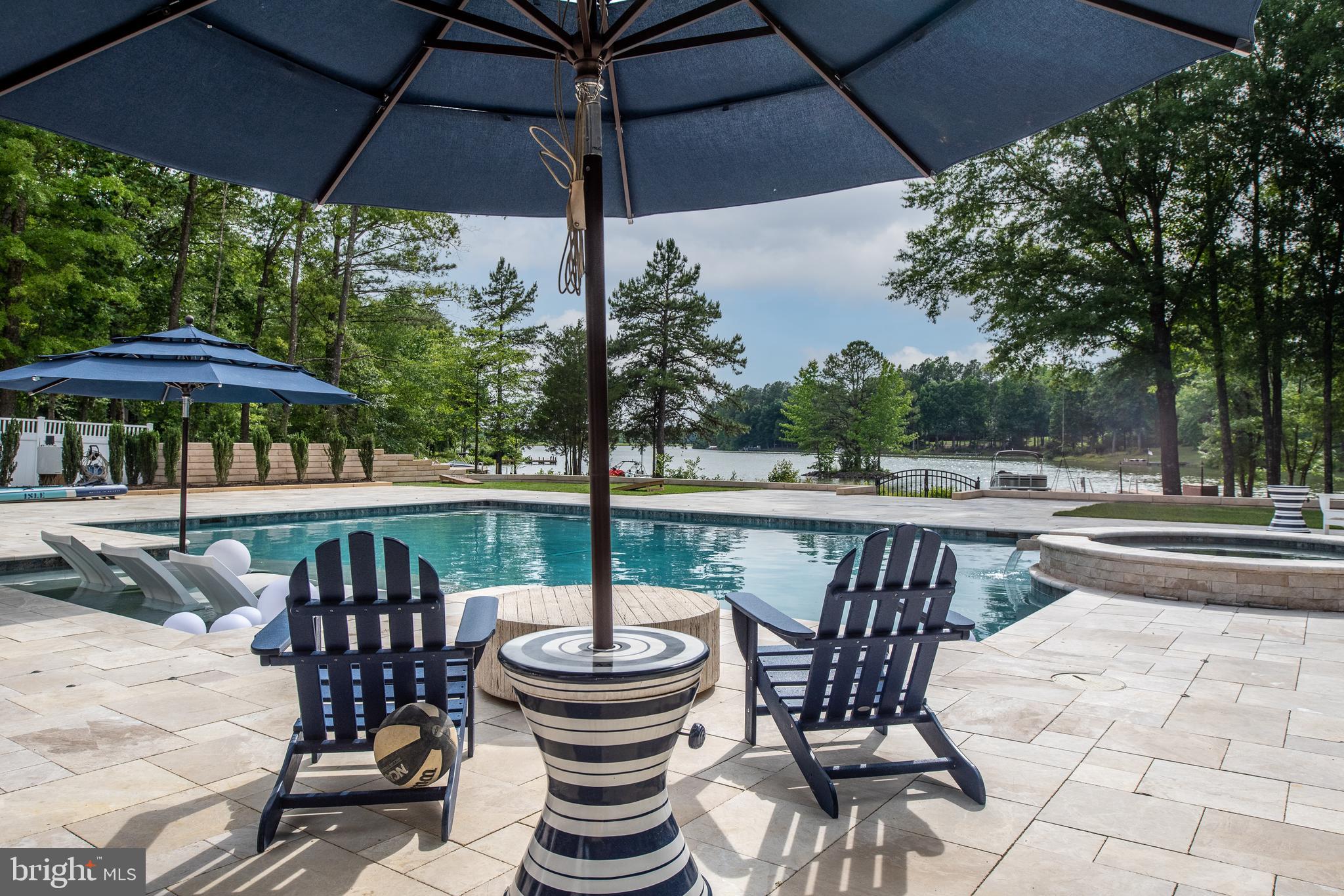 FAWN LAKE - Residential