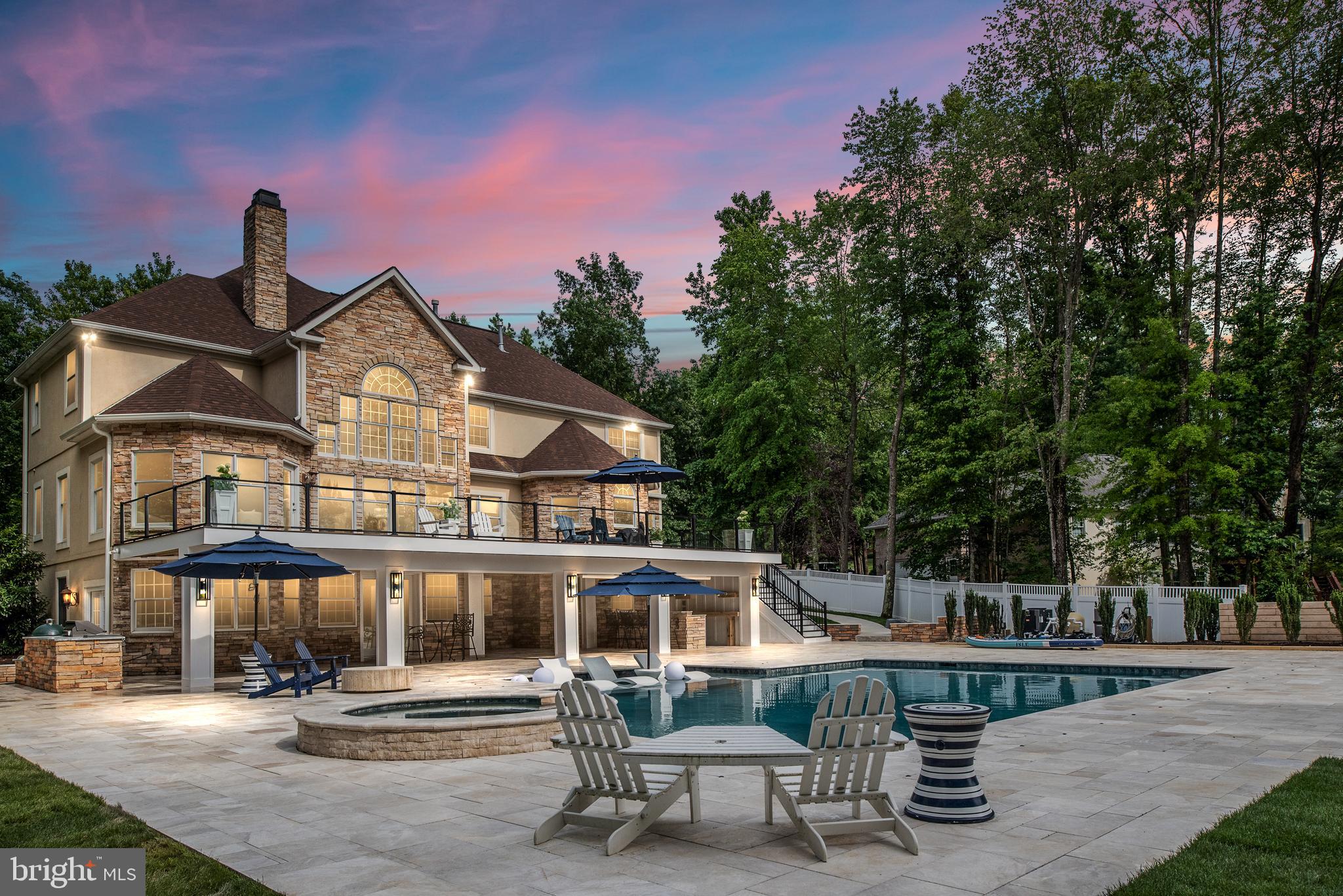 FAWN LAKE - Residential