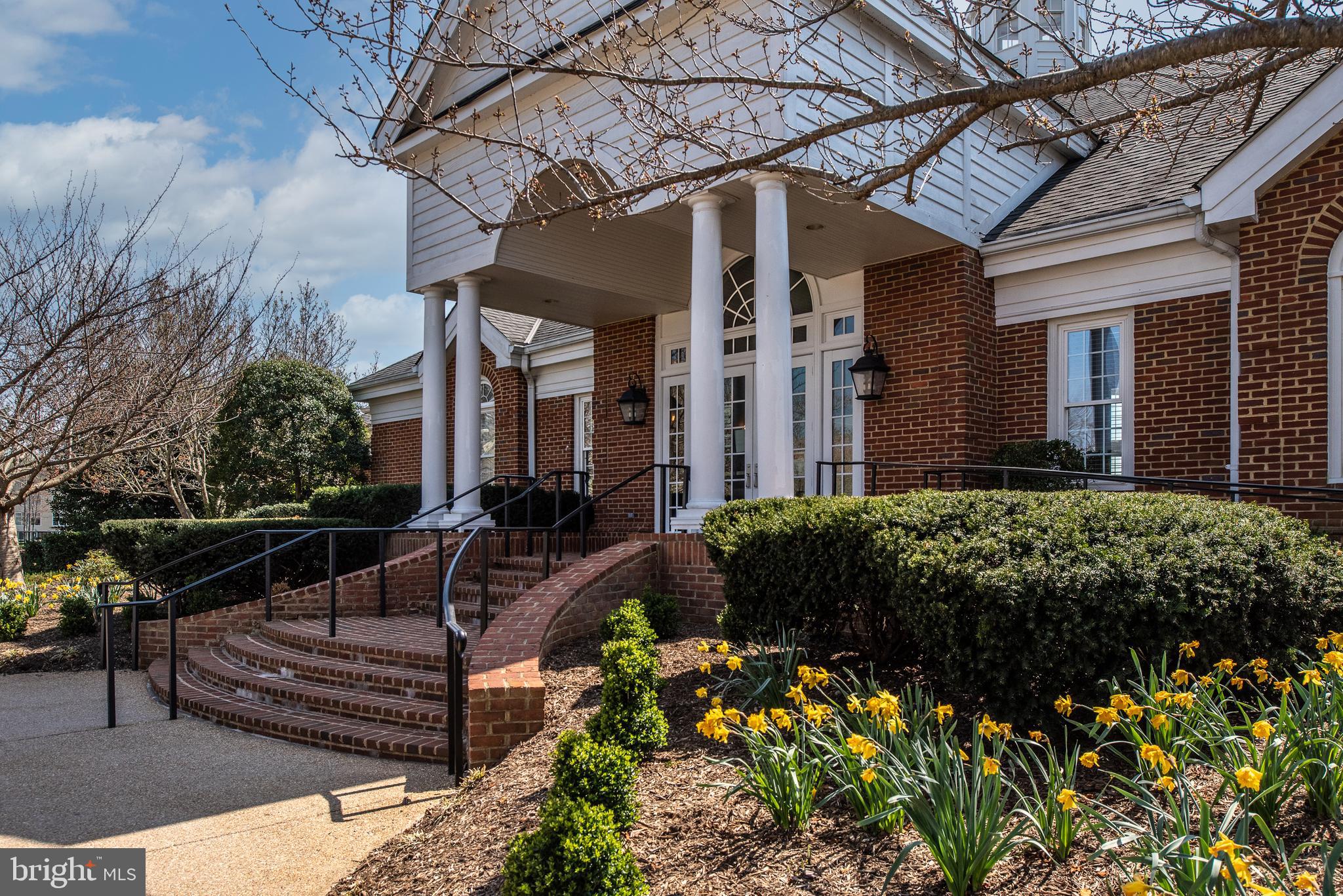 FAWN LAKE - Residential