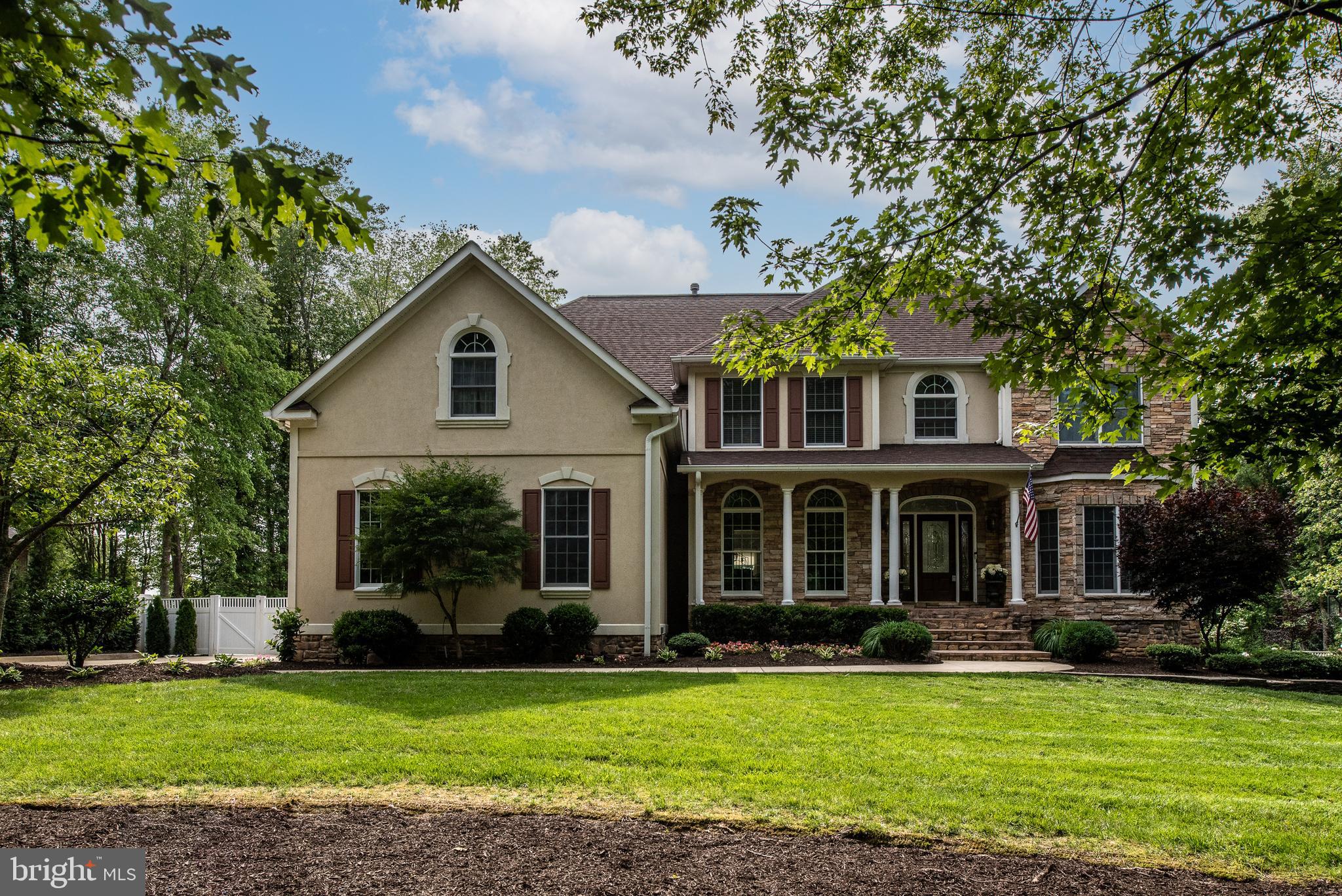 FAWN LAKE - Residential