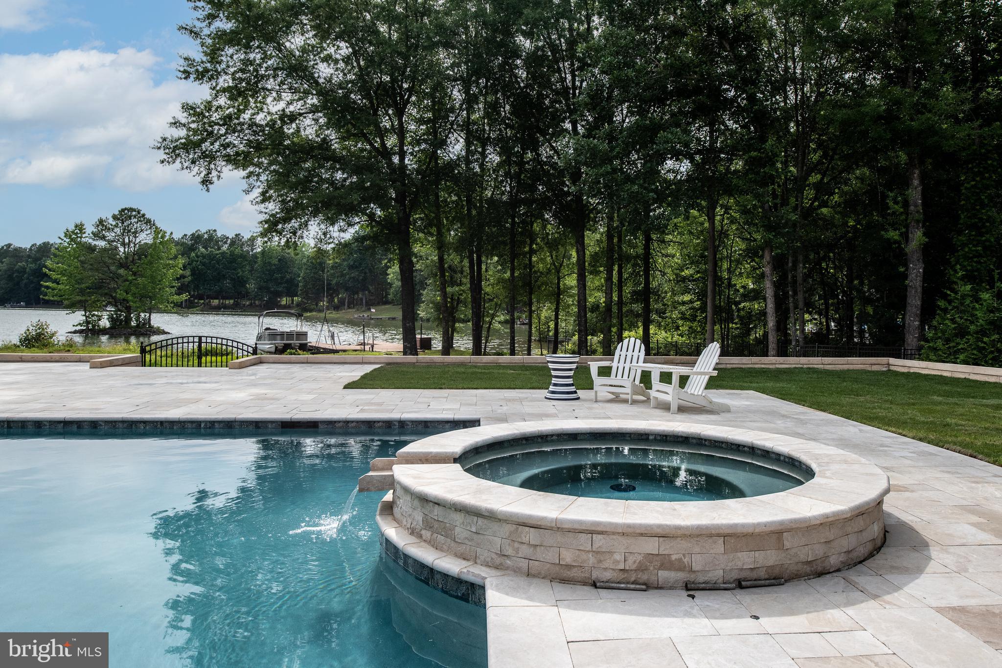 FAWN LAKE - Residential