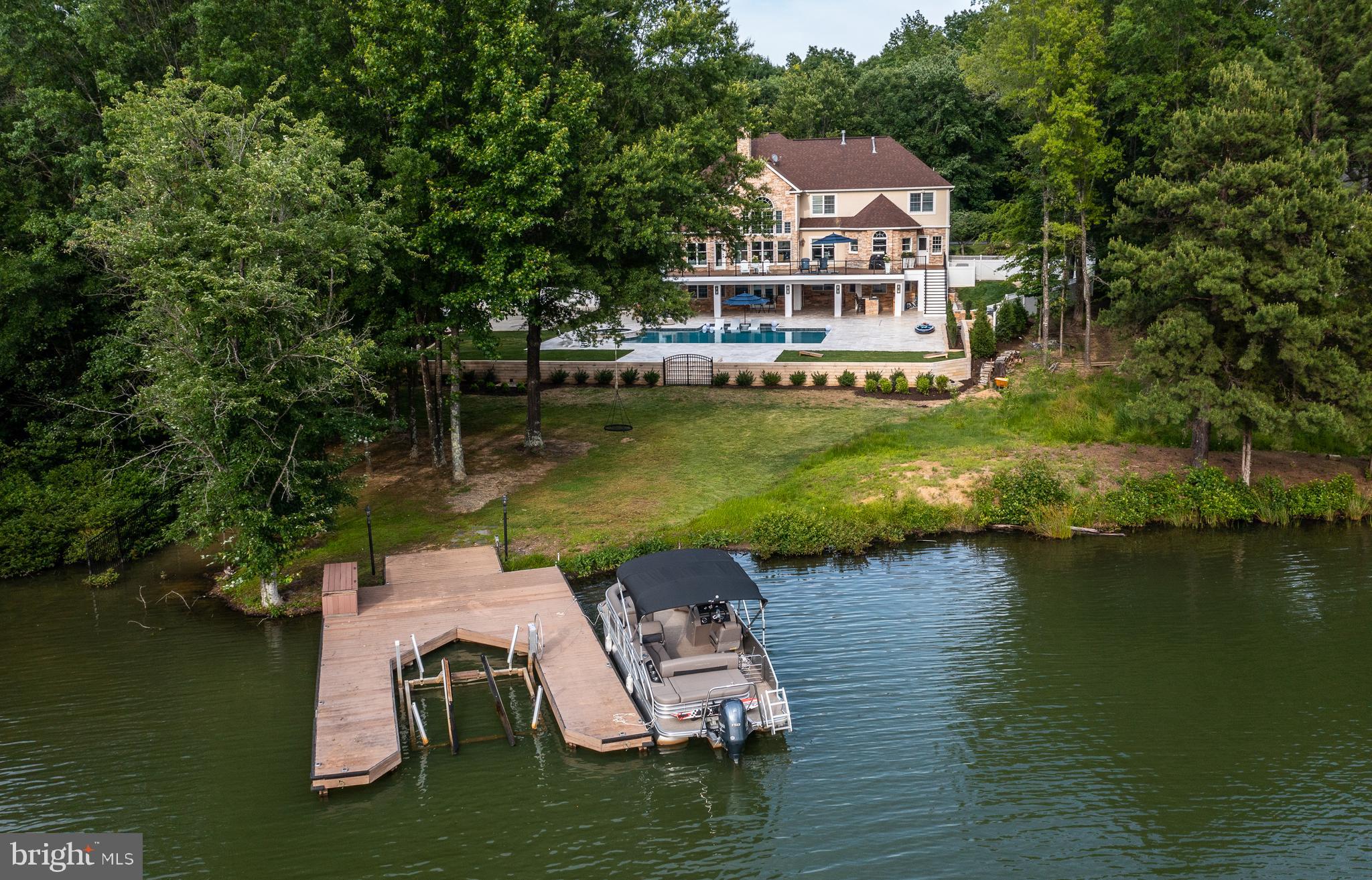 FAWN LAKE - Residential