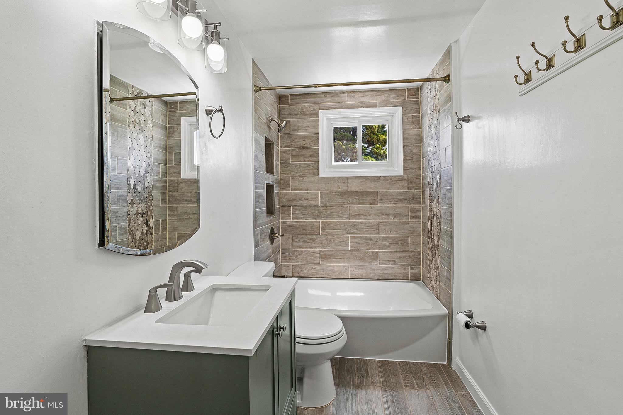 PARKVILLE - Residential Lease