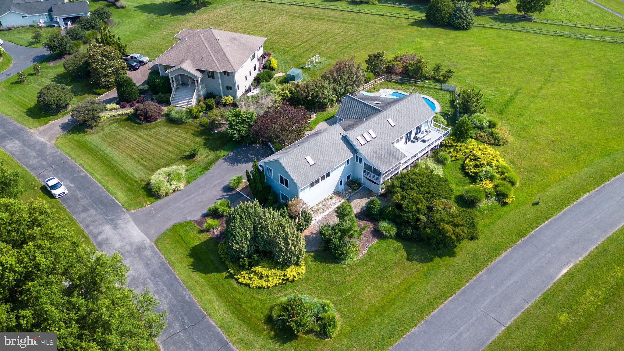 COVE CREEK CLUB - Residential