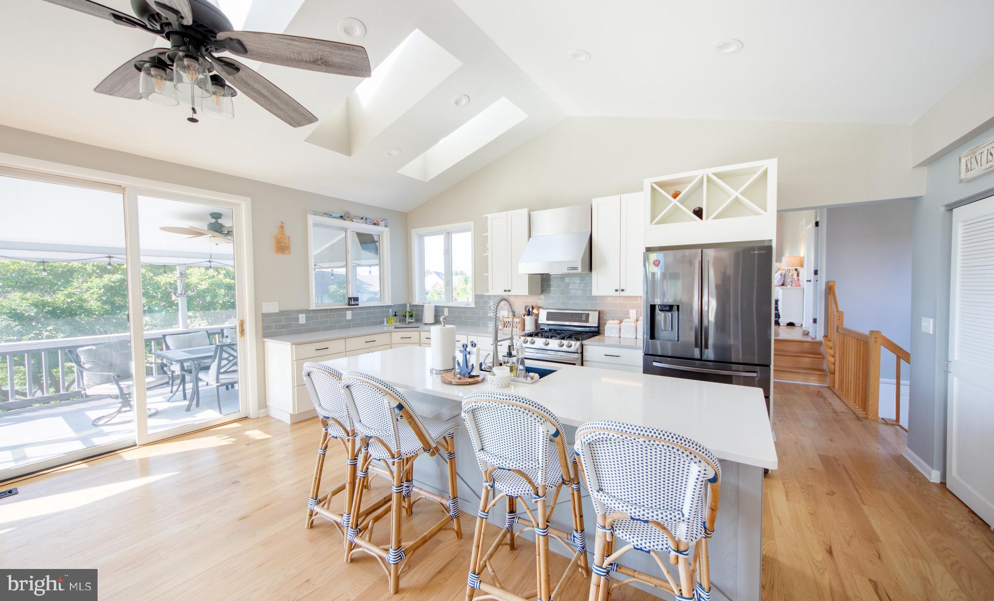 COVE CREEK CLUB - Residential