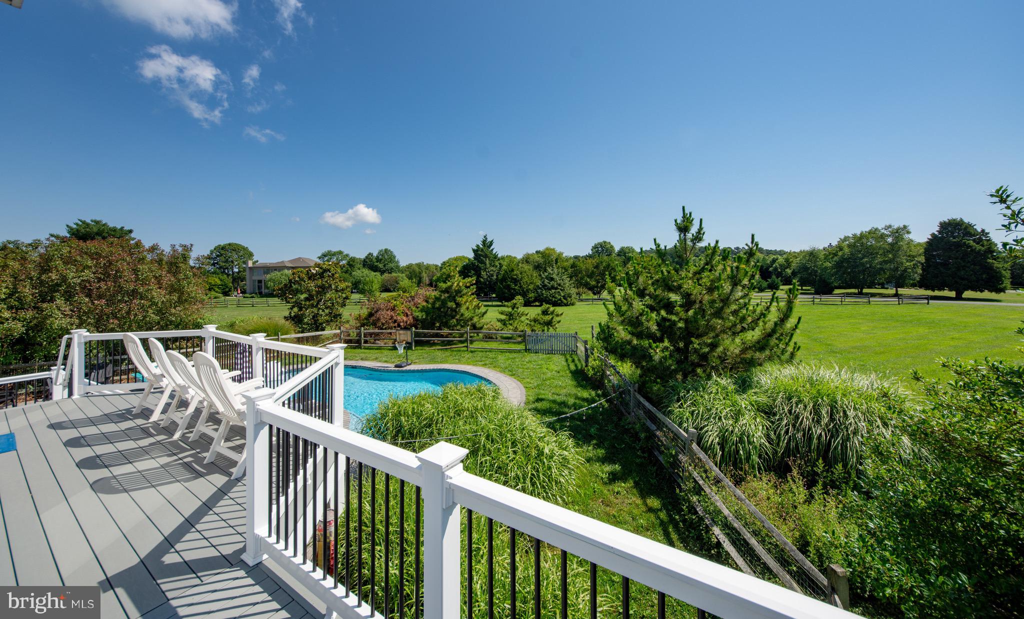 COVE CREEK CLUB - Residential