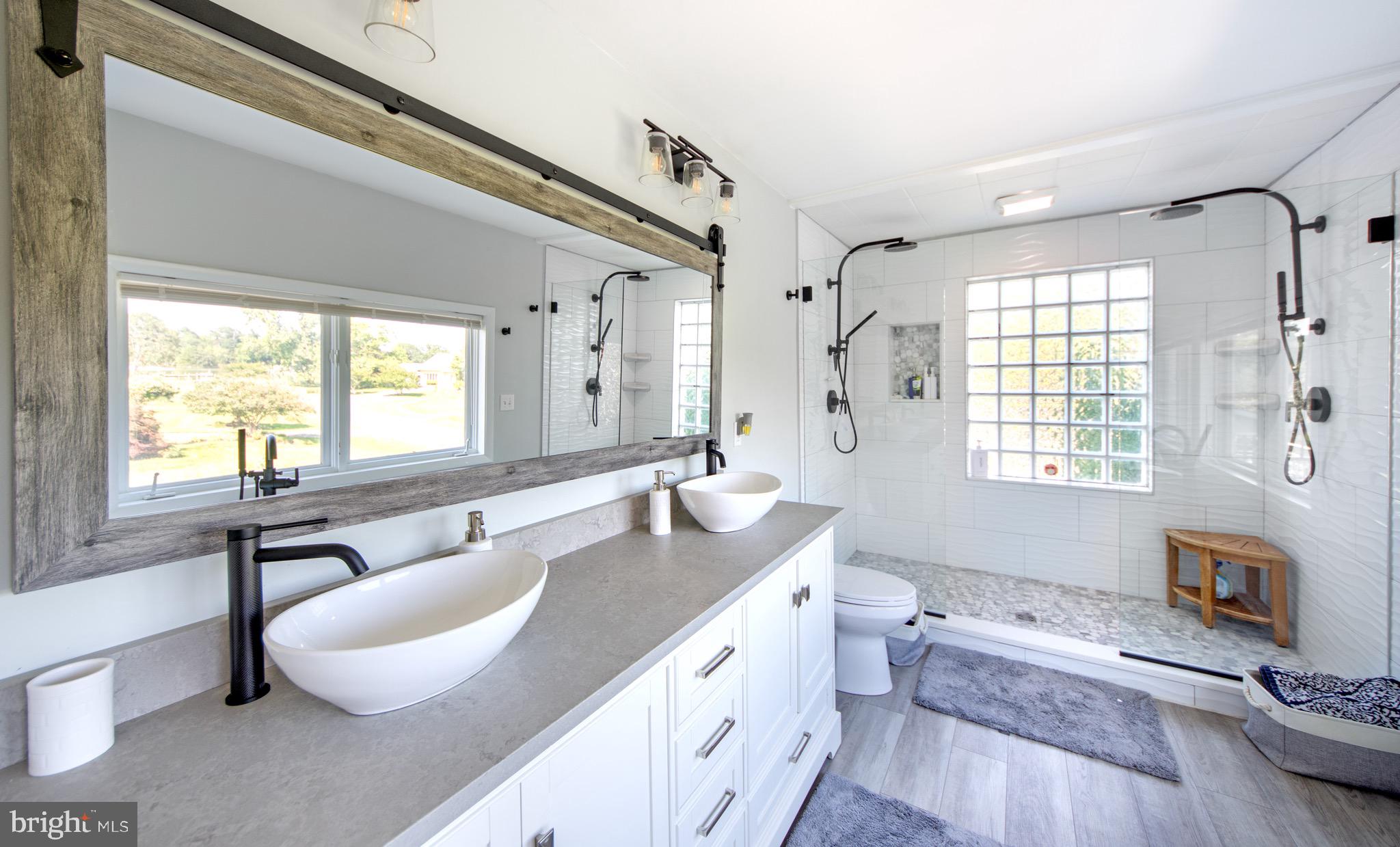 COVE CREEK CLUB - Residential