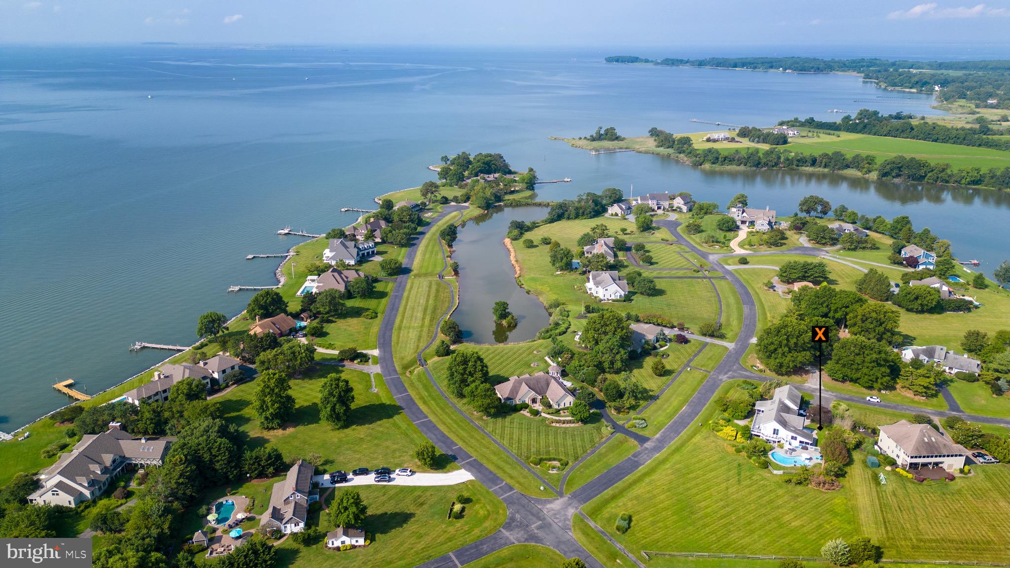 COVE CREEK CLUB - Residential