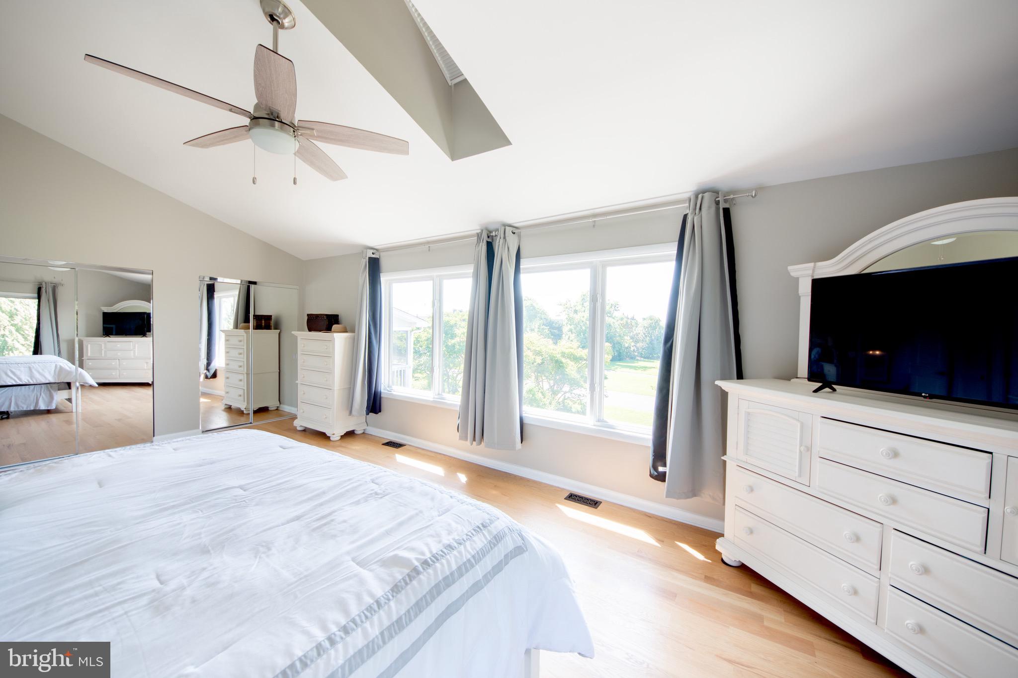 COVE CREEK CLUB - Residential