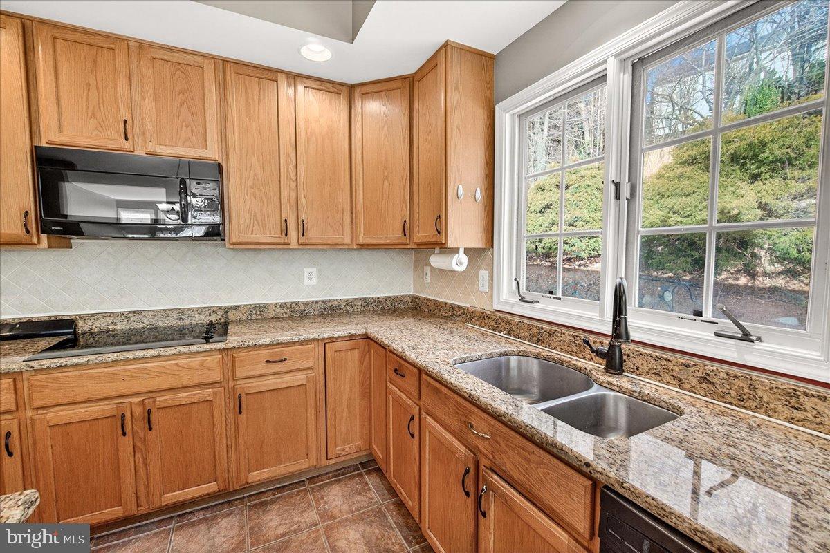 KINGS BRIDGE - Residential