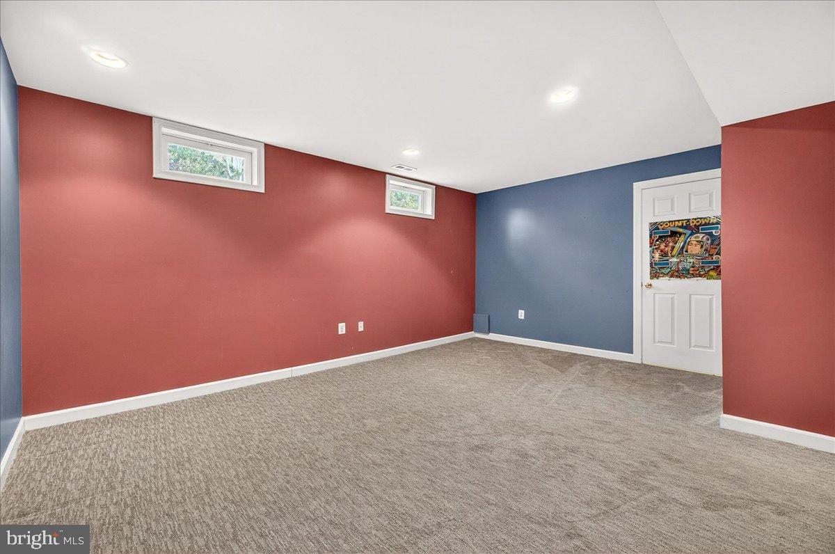 KINGS BRIDGE - Residential