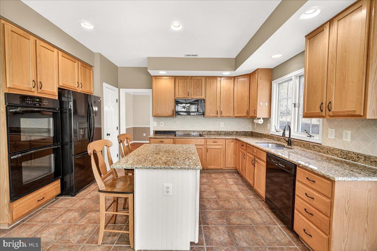 KINGS BRIDGE - Residential