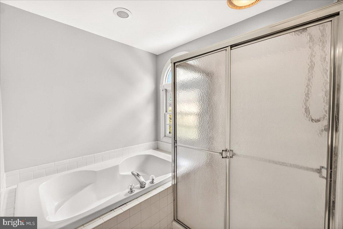 KINGS BRIDGE - Residential