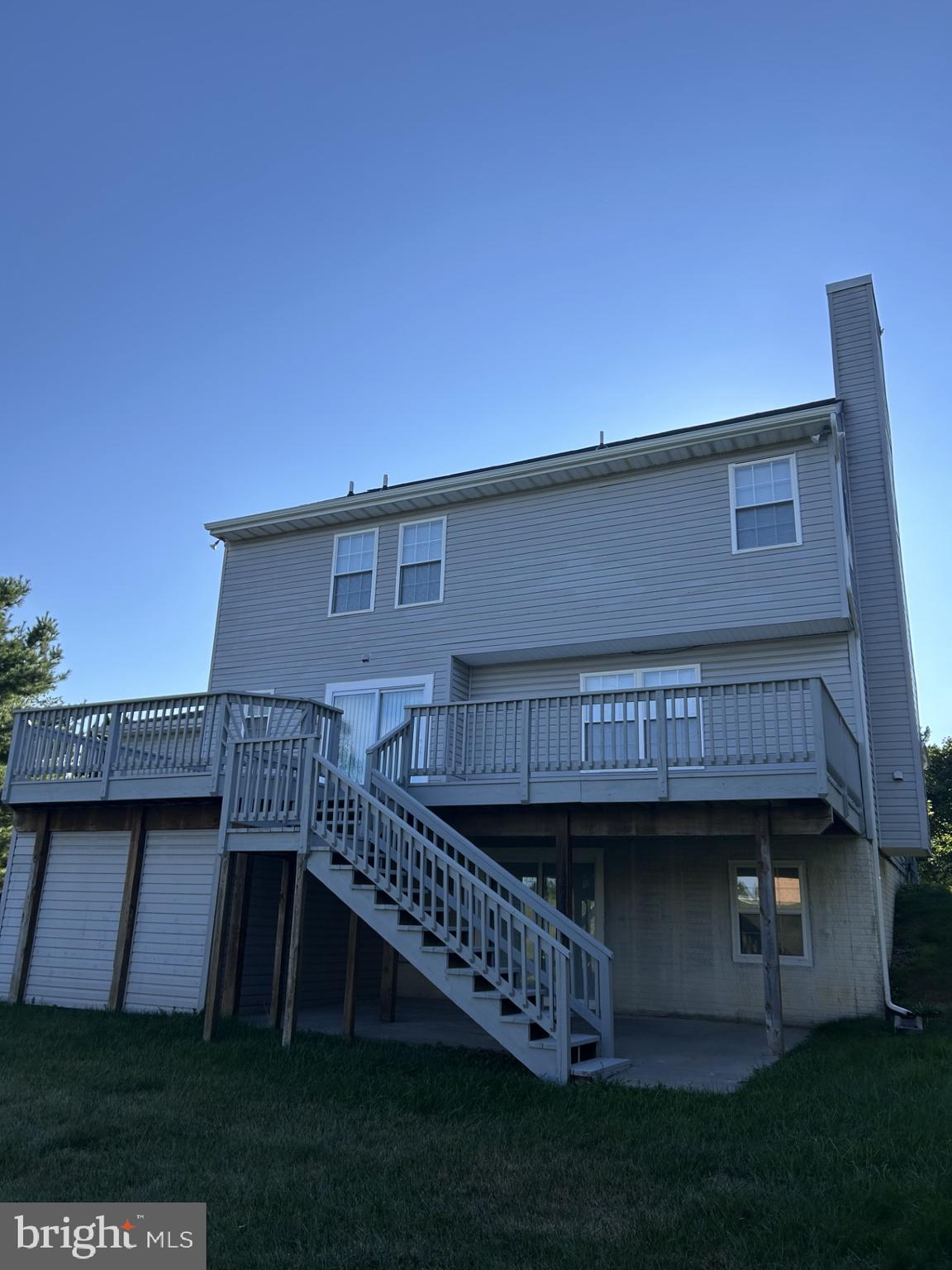 920 BURNING TREE COURT