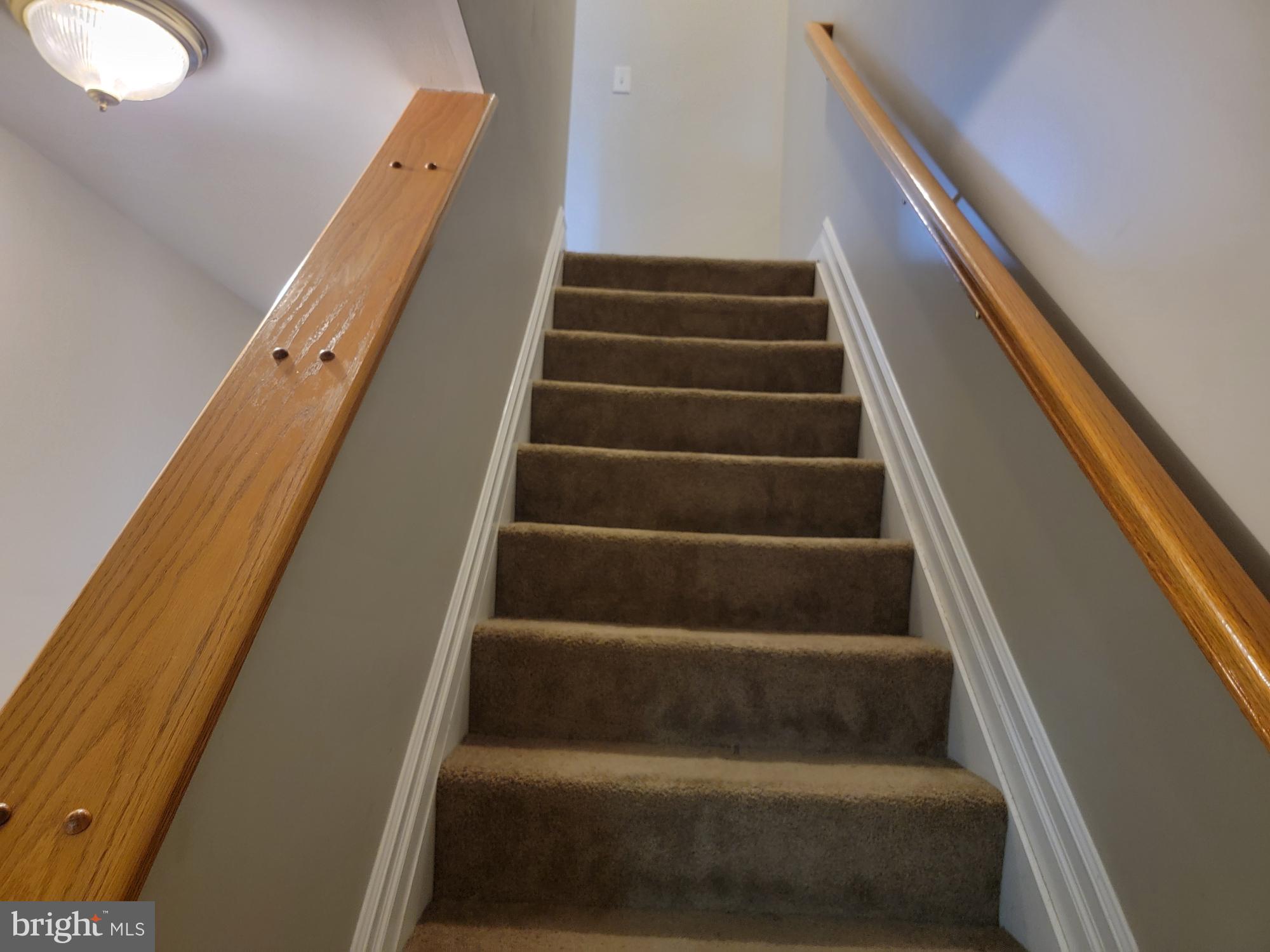 HOLLINS MARKET - Residential