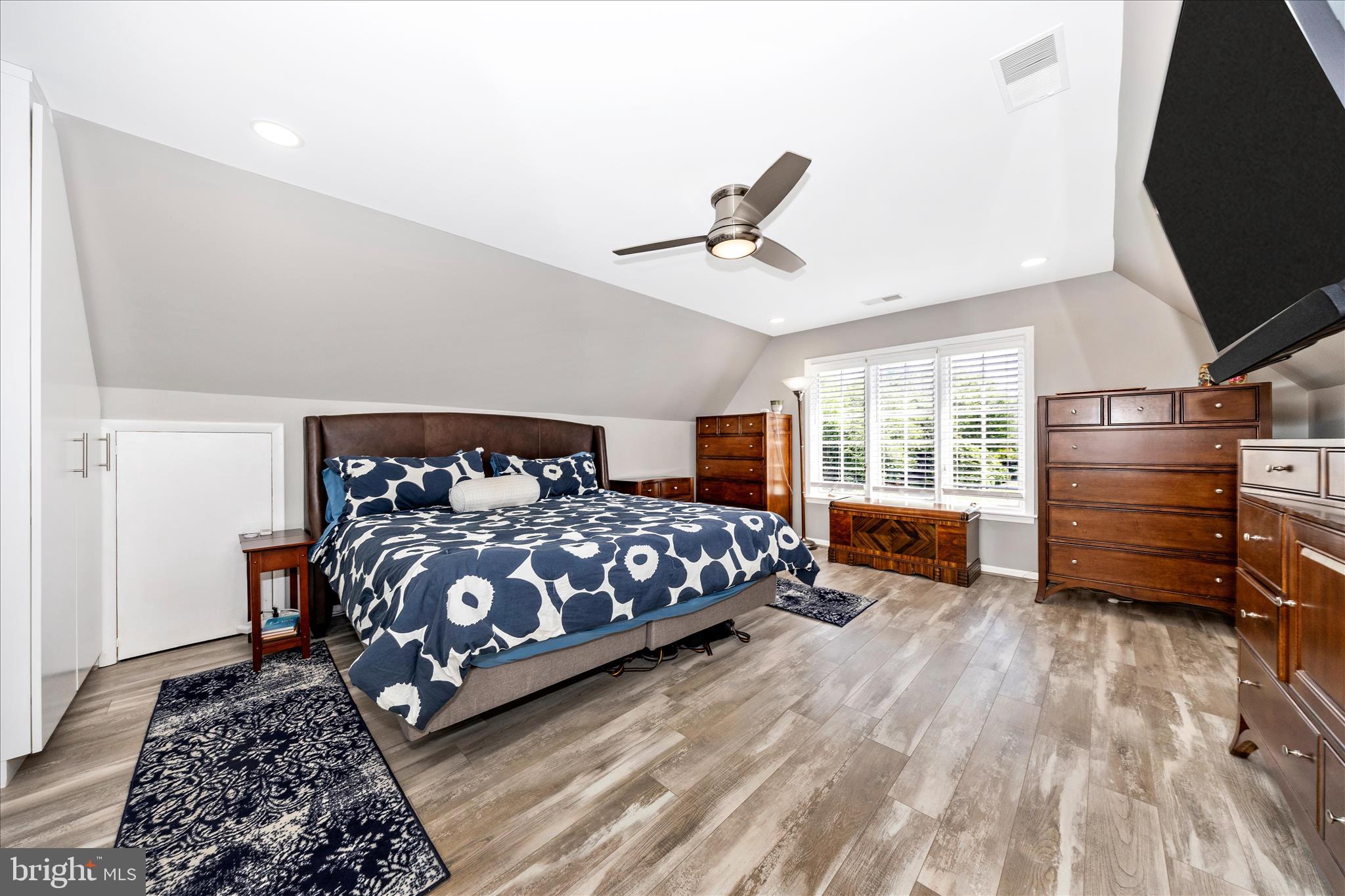 FOUNTAIN HEAD - Residential