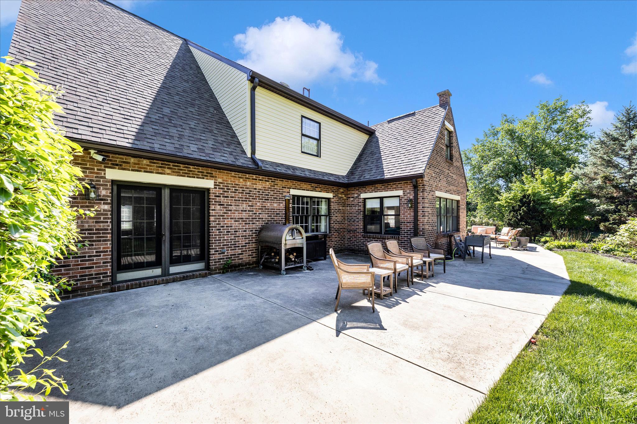 FOUNTAIN HEAD - Residential